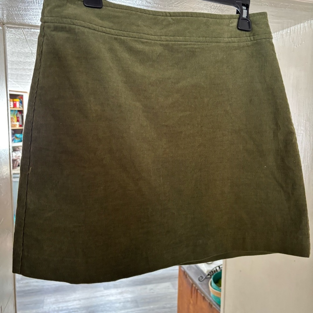 J. Crew Forest Green Corduroy Mini Skirt Size 8 with Original Tags